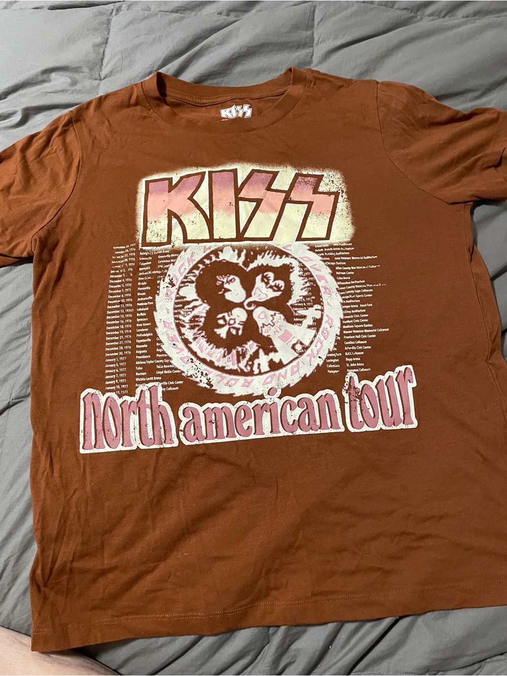 KISS North American Tour Graphic concert band Tee/T-shirt/Brown size L Women’s